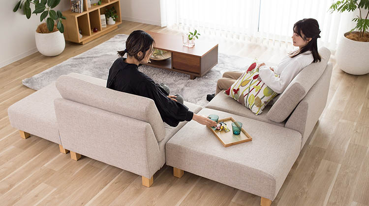 ホテルライクなお部屋が作れるユニットソファ シナモン